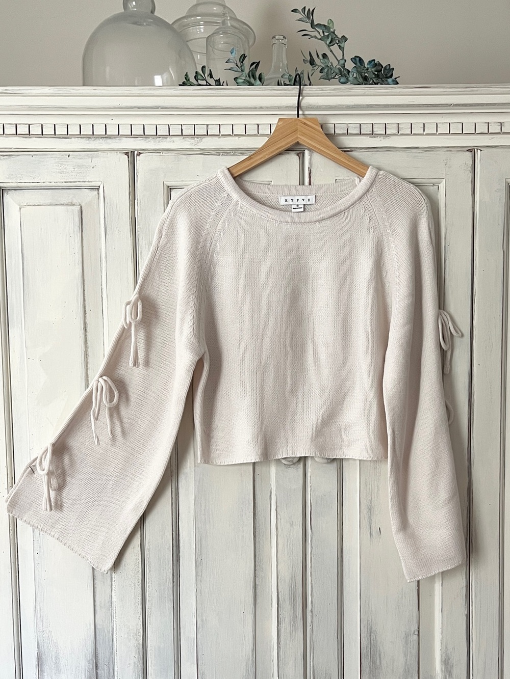 🟠NWT HYFVE Cropped Sweater w/Tie Accents on Long Bell Sleeves - Cream